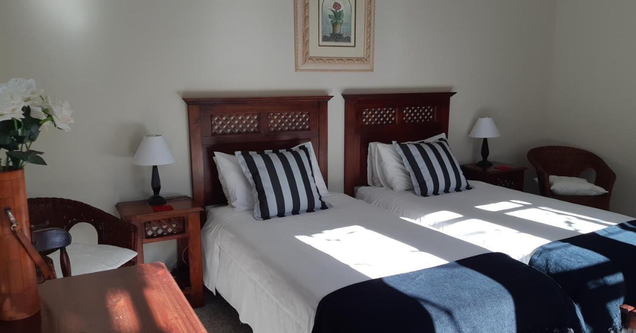 Be My Guest Lodge Bloubergstrand Exterior photo