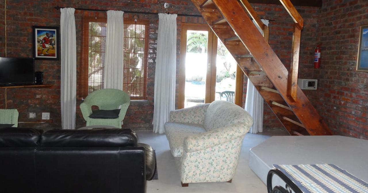 Be My Guest Lodge Bloubergstrand Exterior photo