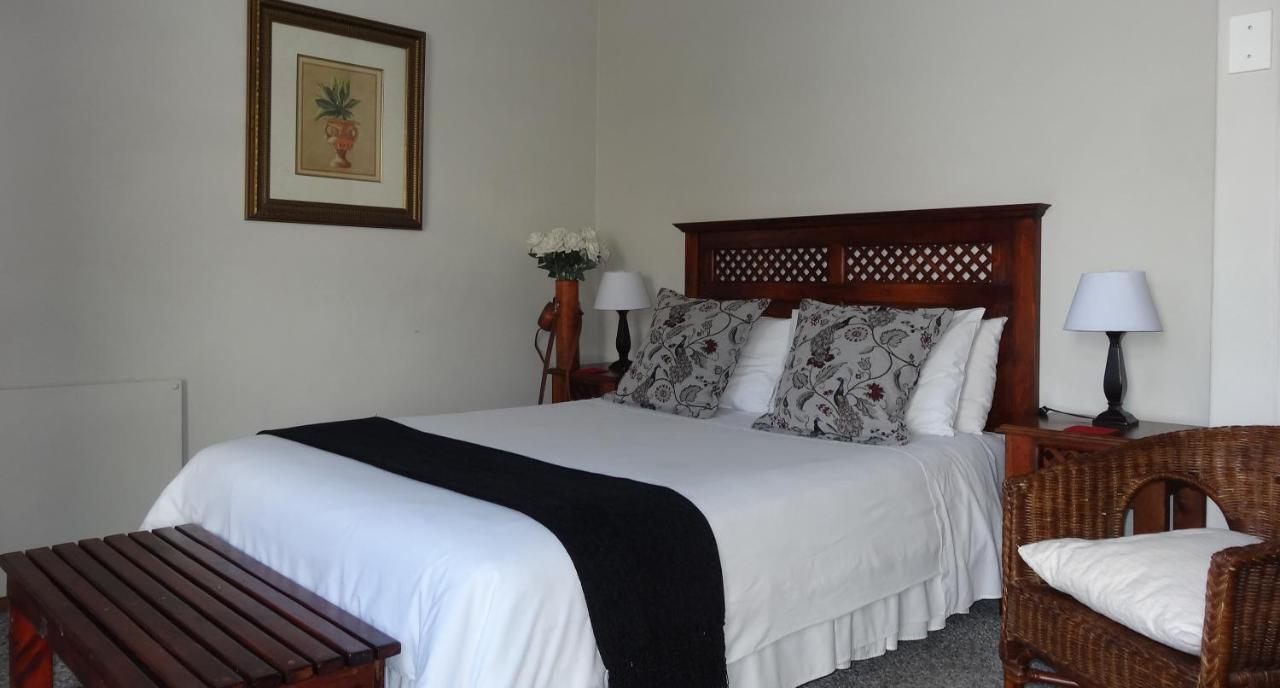Be My Guest Lodge Bloubergstrand Exterior photo