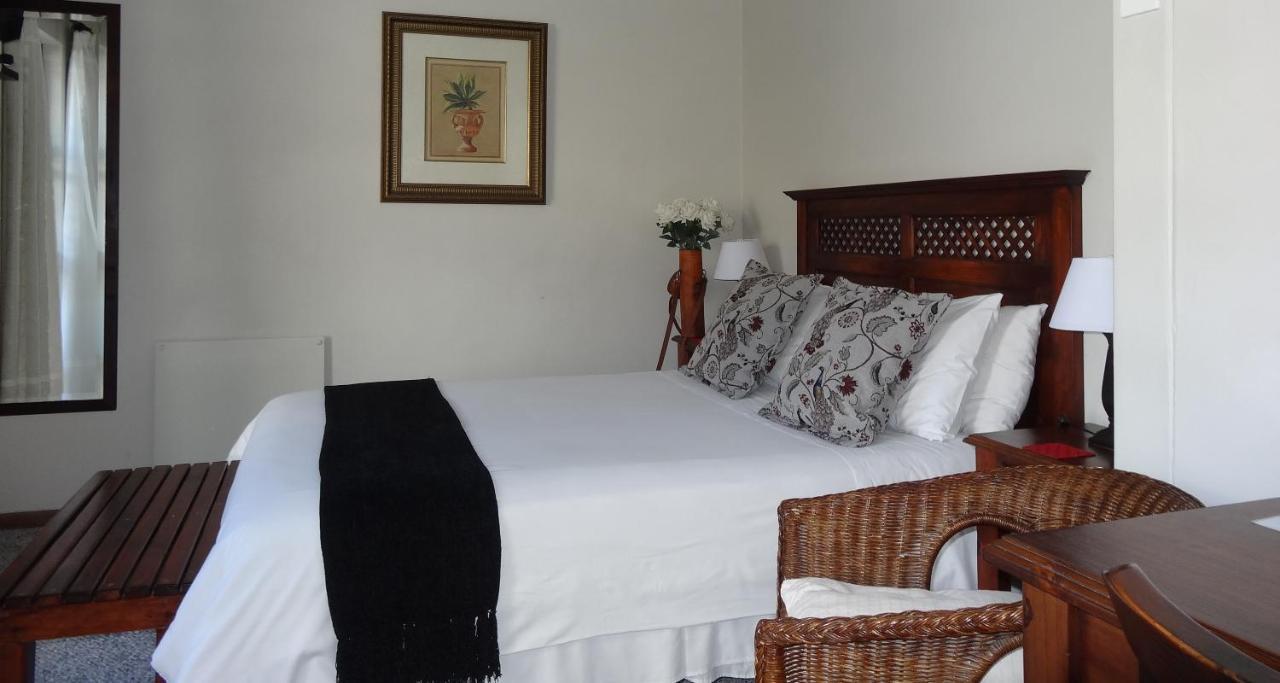 Be My Guest Lodge Bloubergstrand Exterior photo