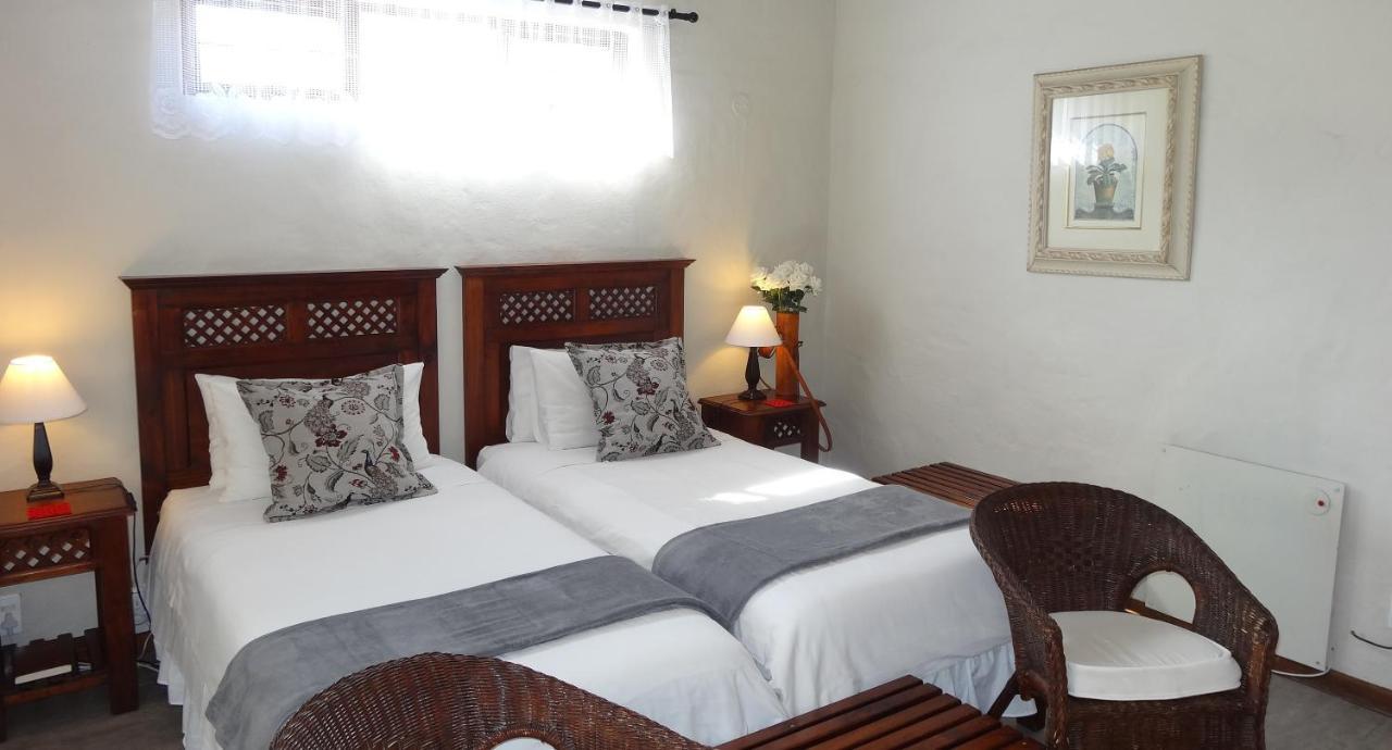 Be My Guest Lodge Bloubergstrand Exterior photo